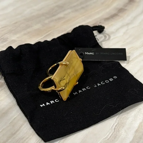 Marc Jacobs Ring Double Finger Gemstone Ring NWT - Picture 3 of 9